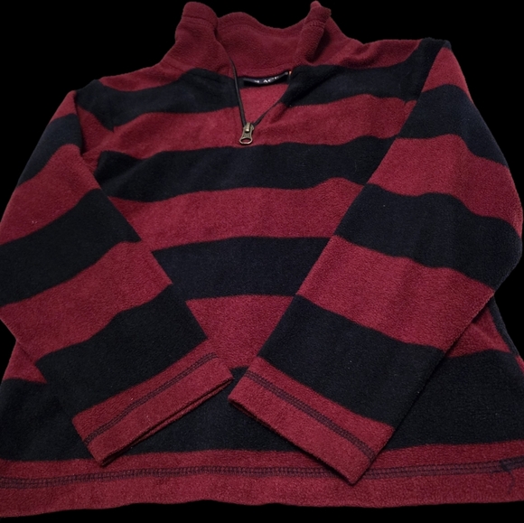 Lot of 2 Boys shirts size 5 and 5/6 *Place* and OshKosh - Picture 12 of 12